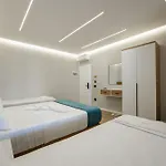 Отель Golemi Lux Голем