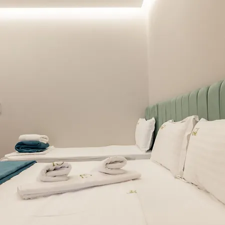 Hotel Golemi Lux