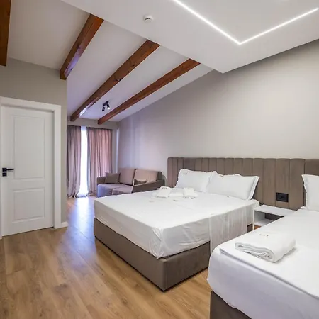 Golemi Lux Golem (Tirana)