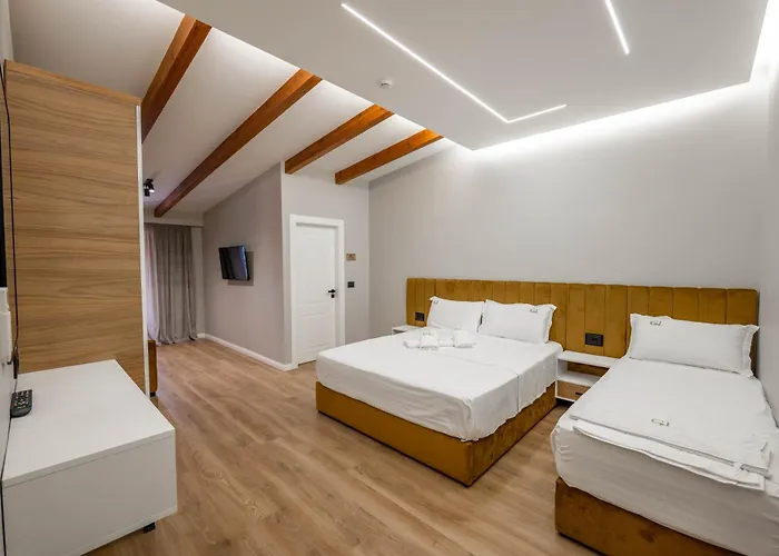Ξενοδοχείο Golemi Lux 4*