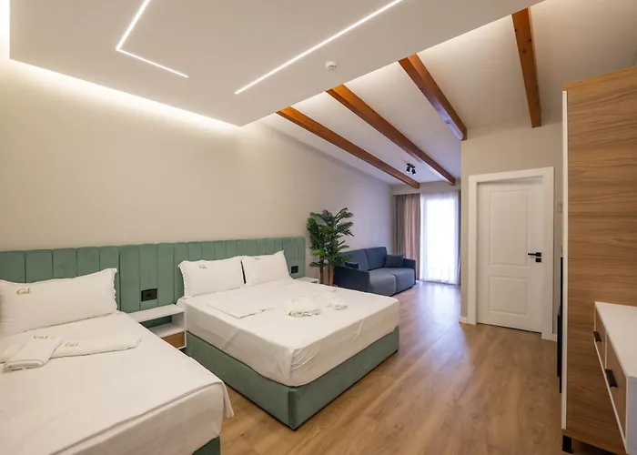 Golemi Lux Golem (Tirana)