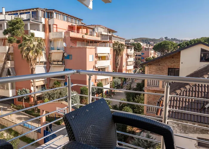 Golemi Lux Ξενοδοχείο 4*