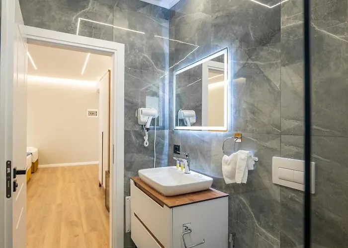 Golemi Lux Ξενοδοχείο Golem (Tirana)