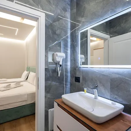 Otel Golemi Lux 4*